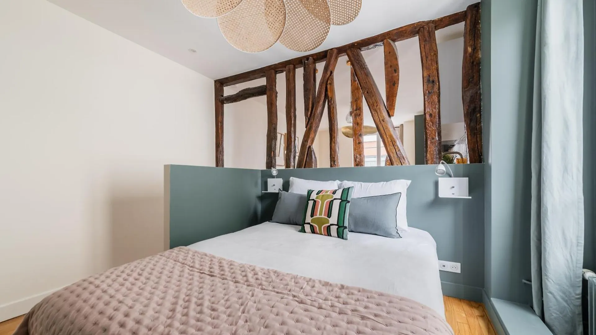 Brand New Luxury Flat In Parc Monceau - Batignolles Apartment Paris